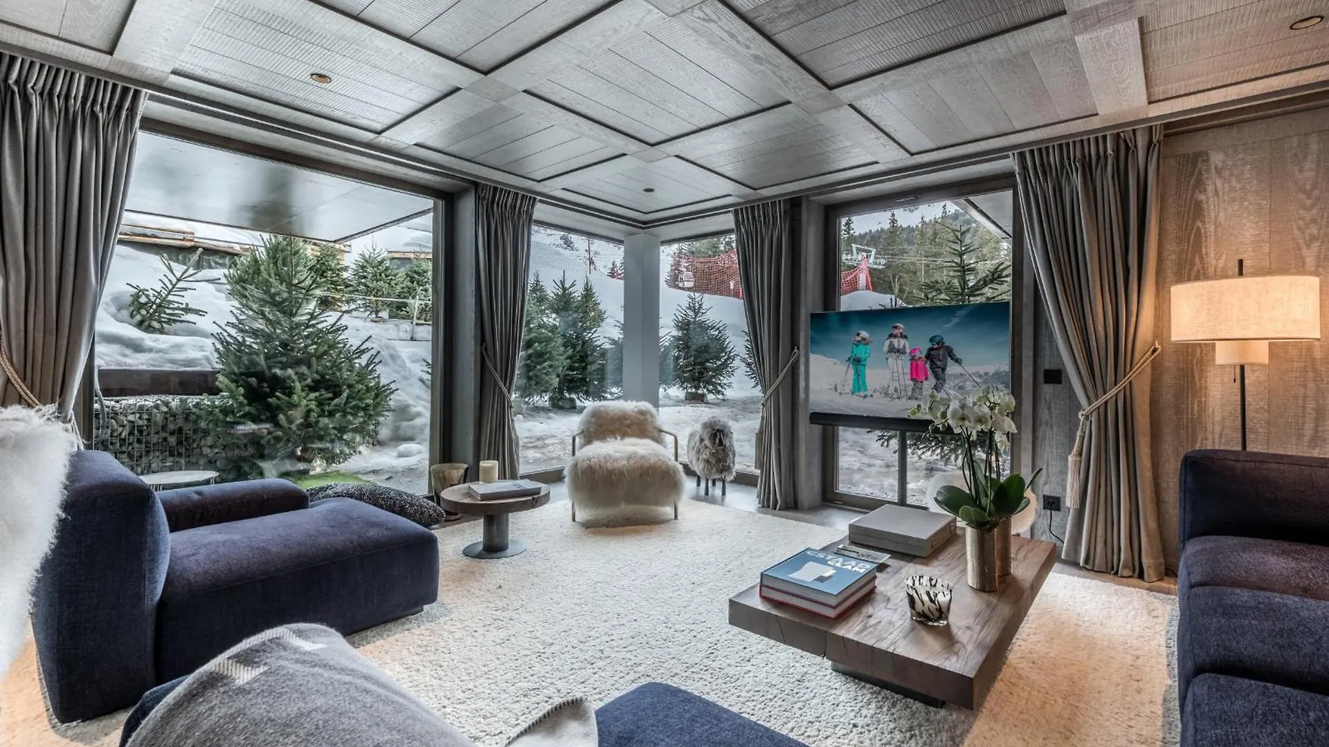 Appartement De Luxe A Courchevel: 5 Chambres, Terrasse Et Service De Conciergerie - Fr-1-613A-37 Apartment Courchevel